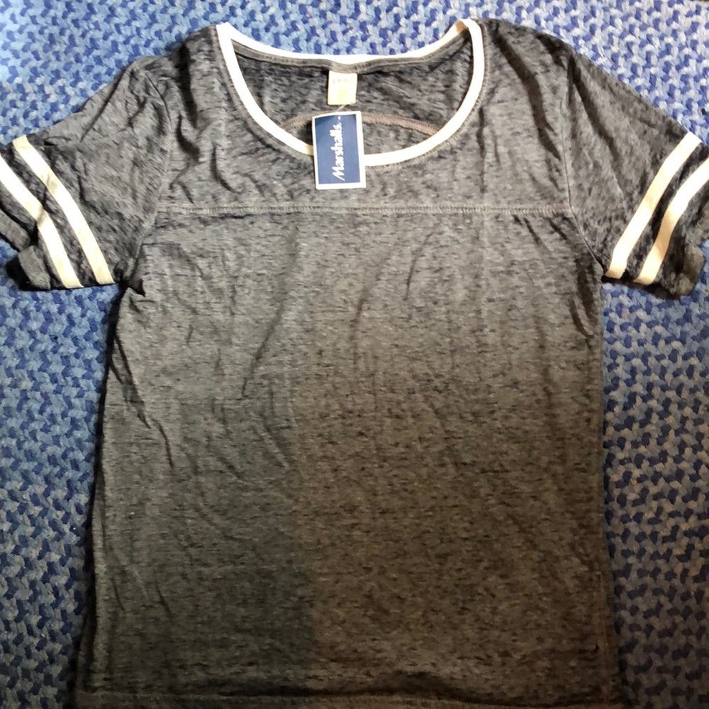 Exist brand t-shirt size large